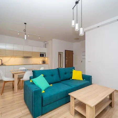 Golden Garden Gates Apartment