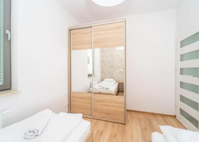 Golden Garden Gates Apartman *