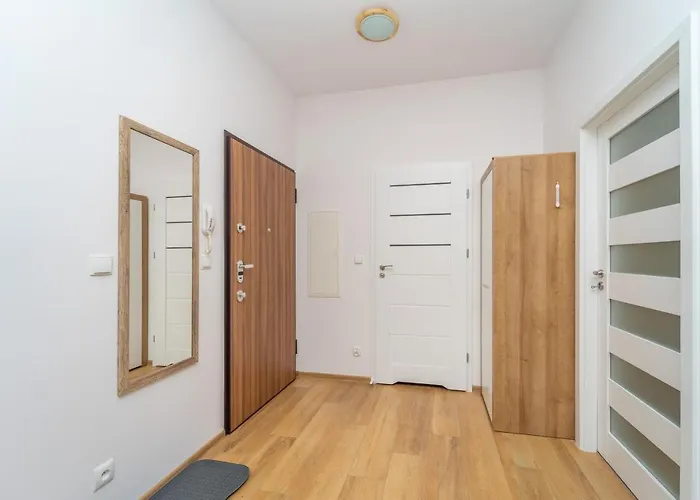 Golden Garden Gates アパート *