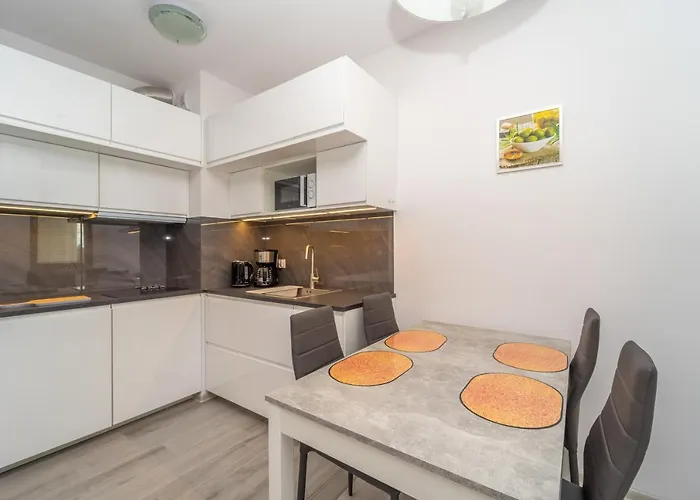 Golden Garden Gates Apartman