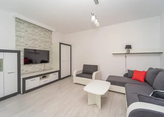 Golden Garden Gates Apartman *